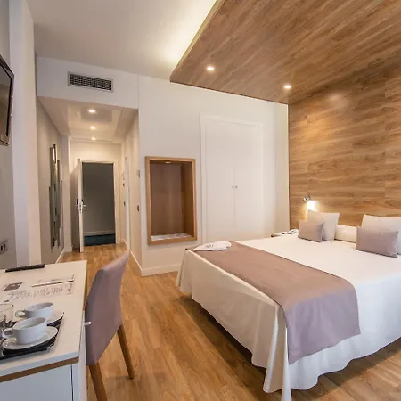 Hotell Monte Puertatierra Cádiz