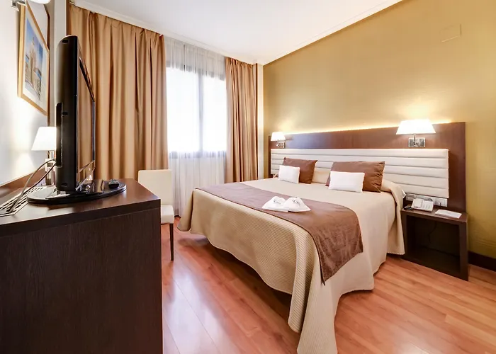 Monte Puertatierra Hotel