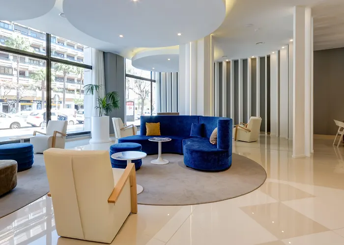 Monte Puertatierra فندق كاديز