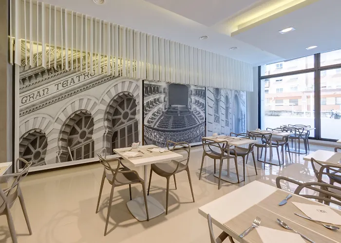 Monte Puertatierra 4* كاديز