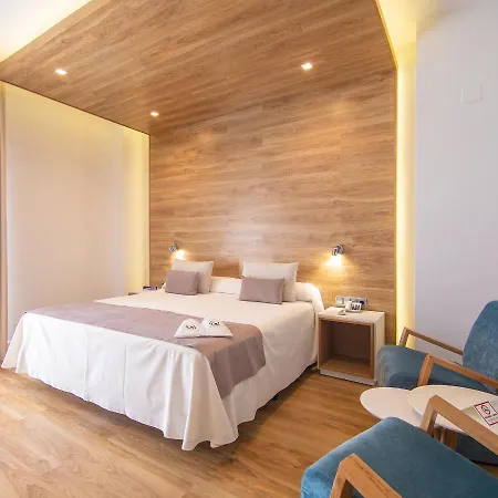 Monte Puertatierra Ξενοδοχείο 4*
